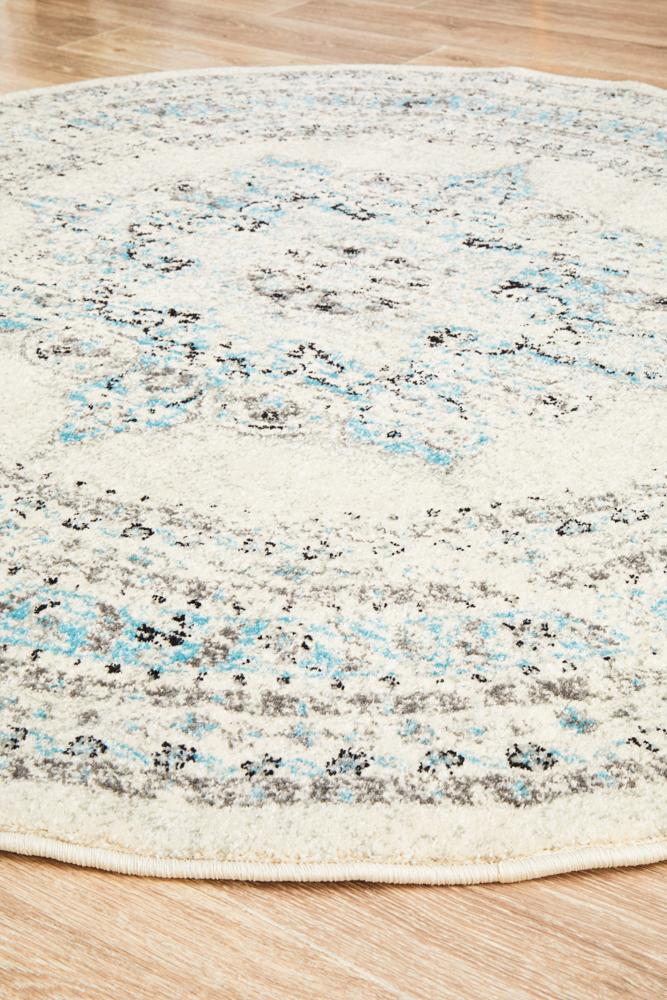 Queen White Round Rug